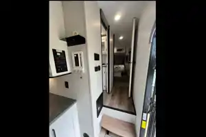 Prime Time Crusader Lite Fifth Wheel *NEW LISTING*
