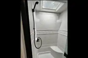 Prime Time Crusader Lite Fifth Wheel *NEW LISTING*
