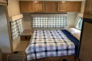 Forest River Rockwood Mini Lite 1909s Travel Trailer