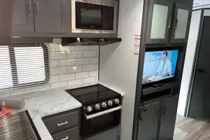 Cabin Fever Cottages - Keystone Bullet 250BHS Travel Trailer