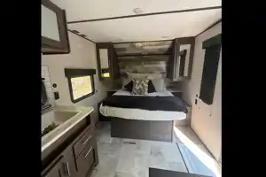 Sabrina's Lantern 214BH Travel Trailer