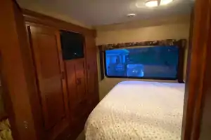 Bunk Up in this Class C that sleeps 8 -pkus ask about our other models!