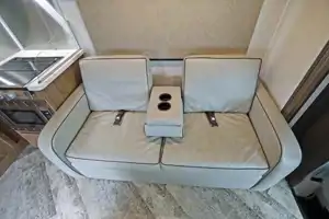 Chez Coach Brown Sunseeker
