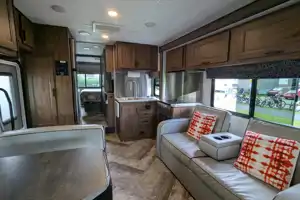 Chez Coach Brown Sunseeker
