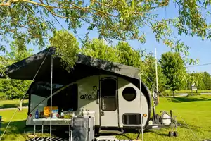 Safari Condo Alto R1713 “ La Vagabonde” Travel Trailer