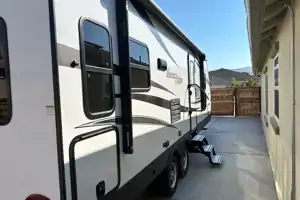 Wanderer’s Wagon Mesa Ridge LTE 27'