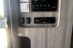 Off-Road obi Campers Dweller 15