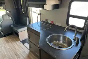 Prenston's Winnebago 24' Mini Winnie Class C