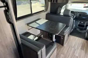 Prenston's Winnebago 24' Mini Winnie Class C