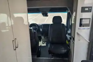 RARE Luxury Pleasure-Way Plateau XLTS Class B+