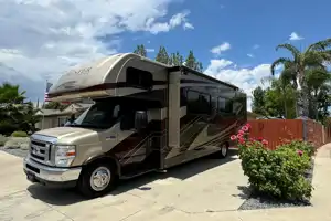 The Frank Braun Family Road Tripper