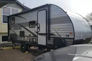 Jobit 's Forest River  EVO Travel Trailer