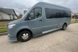 Luxury Class B Sprinter Van