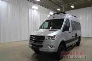 Mercedes Benz - Thor Motor Coach Sanctuary Class B