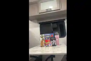 Alex's Coleman 17b Travel Trailer