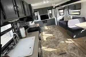 Happy Campers Sunset Creek  Sport