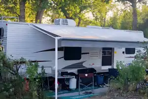 Clayton's Starcraft Autumn Ridge Travel Trailer