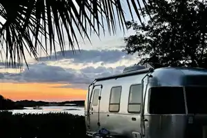 Magnolia 3 Airstream 22ft Bambi Sport **FULLY LOADED**