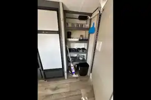 Family Friendly with a Master Bathroom 34'Trailer