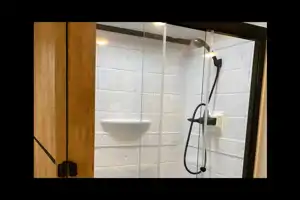 LUXURY 2 BEDROOM*LARGE BATH* 