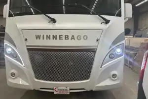 Winnebago Intent 31R Class A
