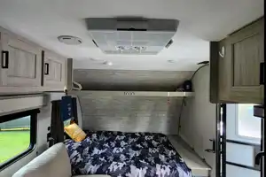 Jonny's Family and Pooch Friendly Cozy Getaway