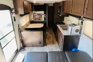 2018 StarCraft Autumn Ridge + Premium Camping Gear