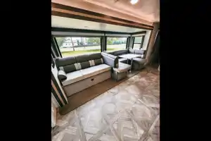Luxurious 2023  2BR 1-1/2 Bath Trailer