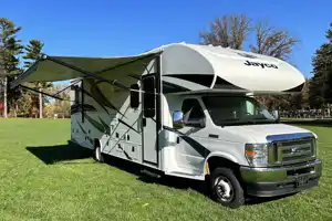 Steven Lee's Jayco 30z Class C