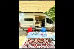 Vista Adventure Vans AWD Ford Transit