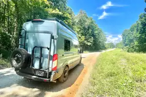 Vista Adventure Vans AWD Ford Transit