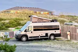 Vanlife Thor Motor Coach Tellaro 20AT Class B