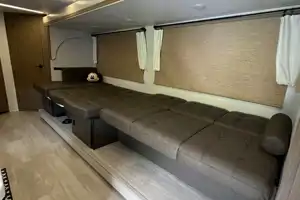 Nomadic Nature Rentals w Luxury Amenities (Mickey)