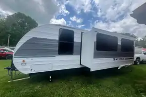 Nomadic Nature Rentals w Luxury Amenities (Mickey)