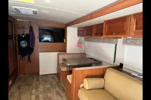 Deborah's Winnebago Vista Class A