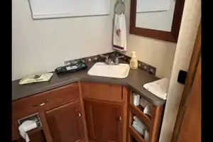 Deborah's Winnebago Vista Class A