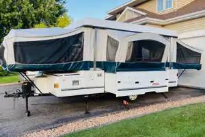Popup Camper with Heat/AC & Amenities