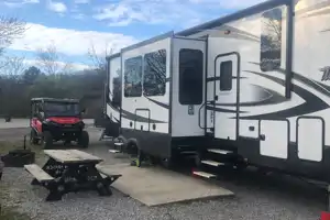  The Country Condo (Delivery Only)