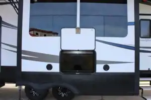  The Country Condo (Delivery Only)
