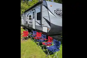 Michael 's Heartland Prowler 32BHS Travel Trailer