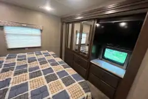 Jim's Thor Motor Coach Windsport 34J Class A