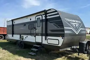Grumpelt’s Transcend Xplor 251BH Trailer