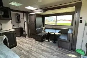 Grumpelt’s Transcend Xplor 251BH Trailer