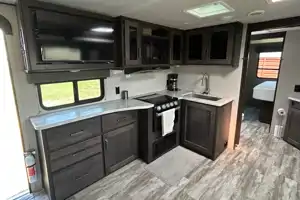 Grumpelt’s Transcend Xplor 251BH Trailer