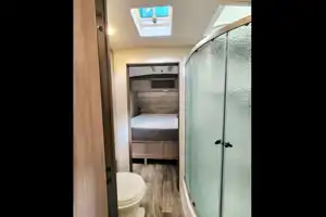 Expedition- 38 ft 2 Bedroom 1.5 bath Luxury 4 season Loaded Travel Trailer