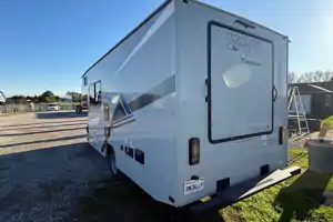 Sleep 6 - Family Fun RV Coachmen Cross Trail Class C