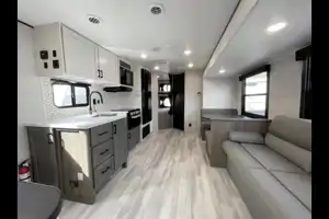 Jodi and Jerry’s Highland Ridge 26ft. Bunk House