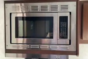 32ft Class C RV Fully Stocked-Kid and Pet Approved-Just bring your Clothes and Toiletries