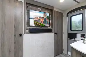 Shanna's Gulf Stream Kingsport 279bh Travel Trailer