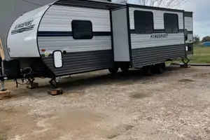 Shanna's Gulf Stream Kingsport 279bh Travel Trailer